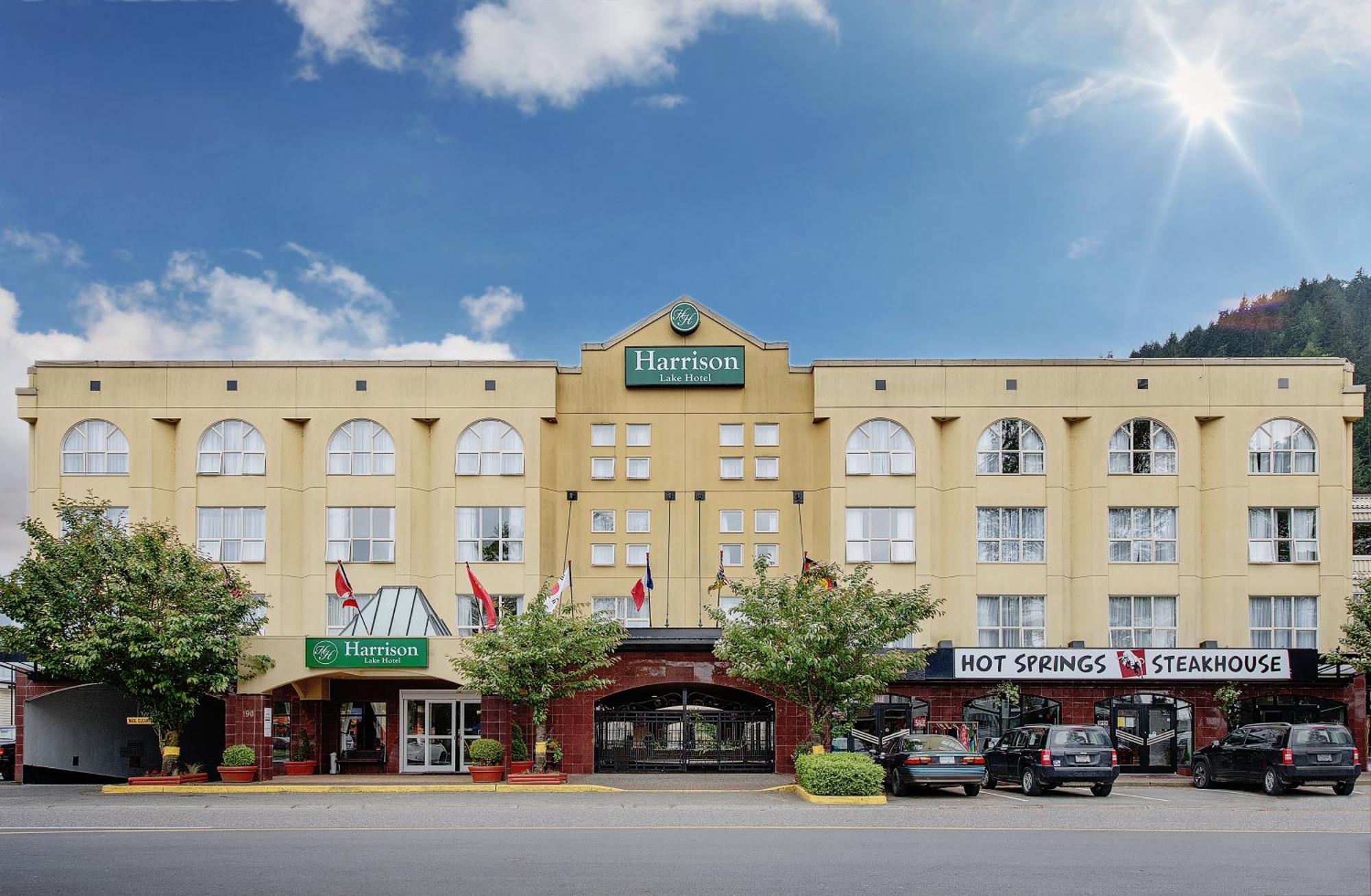 Harrison Lake Hotel Harrison Hot Springs Bagian luar foto