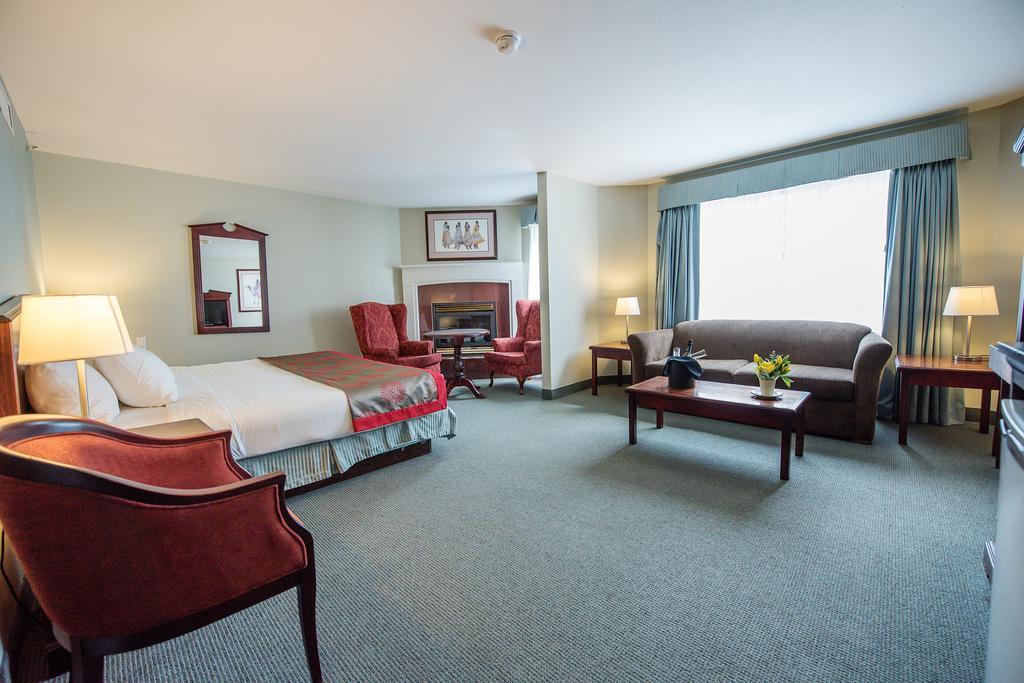 Harrison Lake Hotel Harrison Hot Springs Bagian luar foto
